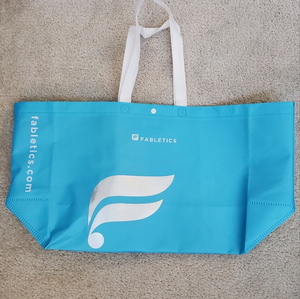 Assortment Of Tote Bags